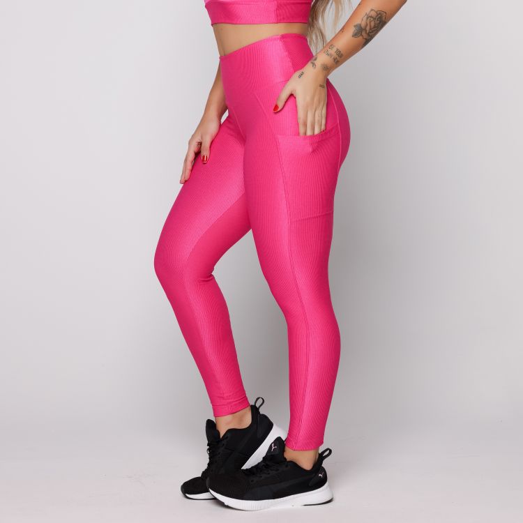 Calça Legging Fitness Canelada Com Bolso na Lateral Rosa Pink